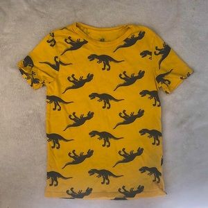 Boys size 8-10 H&M like new yellow dinosaur 🦖 shirt